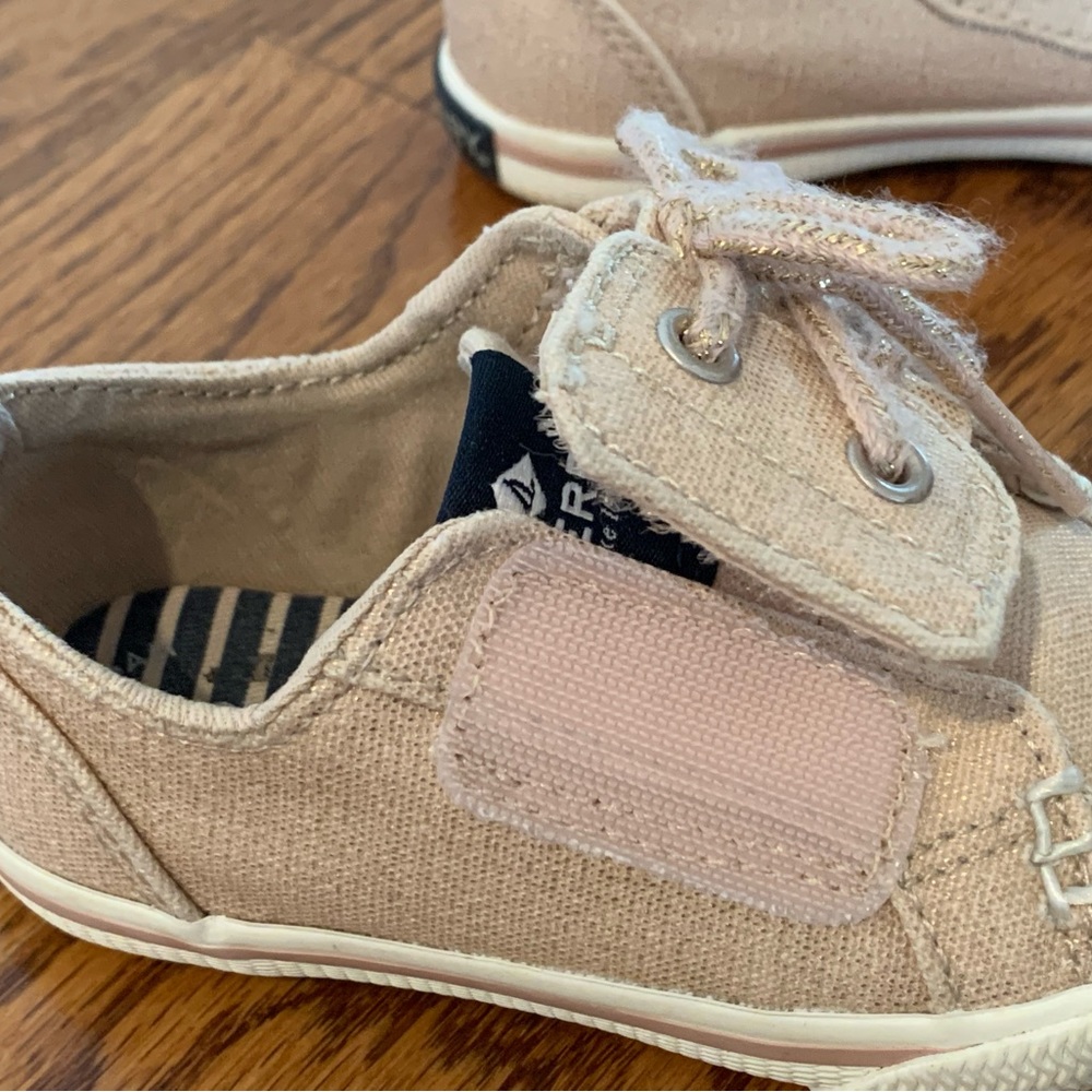 Sperry | Light Pink Shoes with Velcro Opening for Easy On/Off - Picture 3 of 5